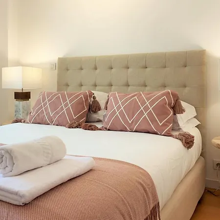 Apartment Mm1 With Castle View And Free Parking!