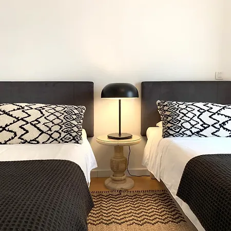 Mm1 With Castle View And Free Parking! Apartment