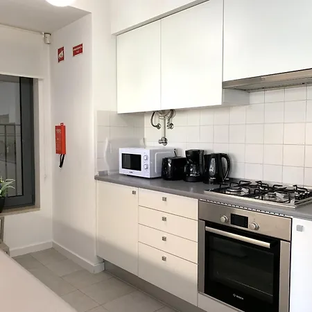 Mm1 Cosy & In Baixa With Castle View And Free Parking! ליסבון